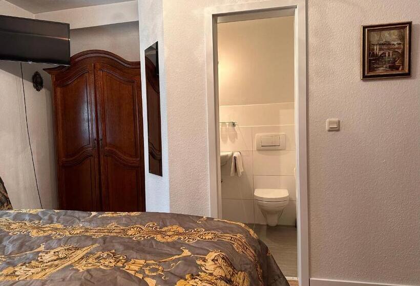 اتاق عادی, Altstadthotel Hayk Am Rhein
