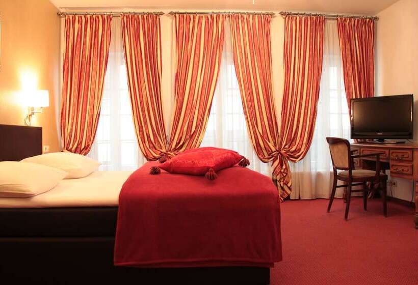 اتاق استاندارد, Altstadthotel Hayk Am Rhein