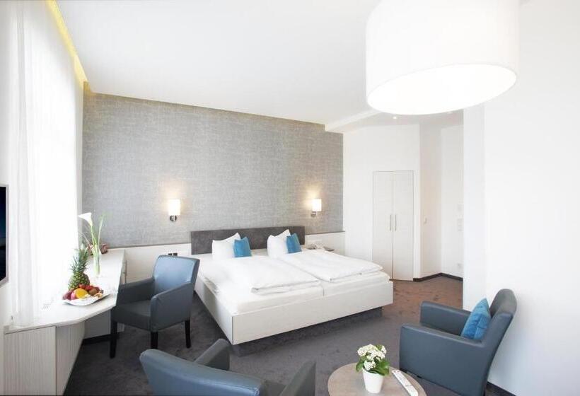 标准间带阳台, Ebner   Boutique Hotel & Konditorei