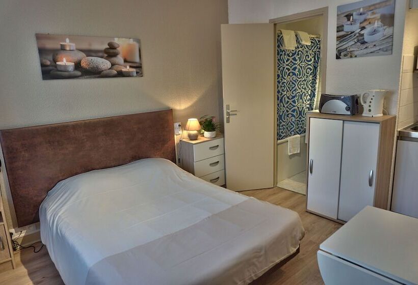 Economy Studio, Le Bellevue
