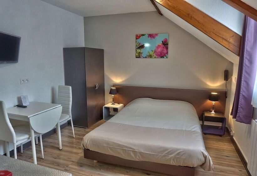 Economy Studio, Le Bellevue