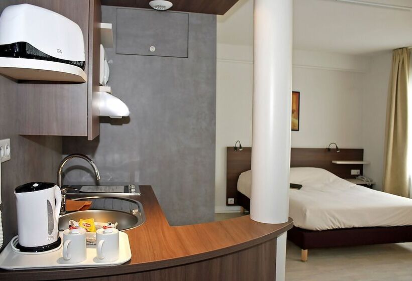سوییت سوپریور, Suite Home Apt Luberon