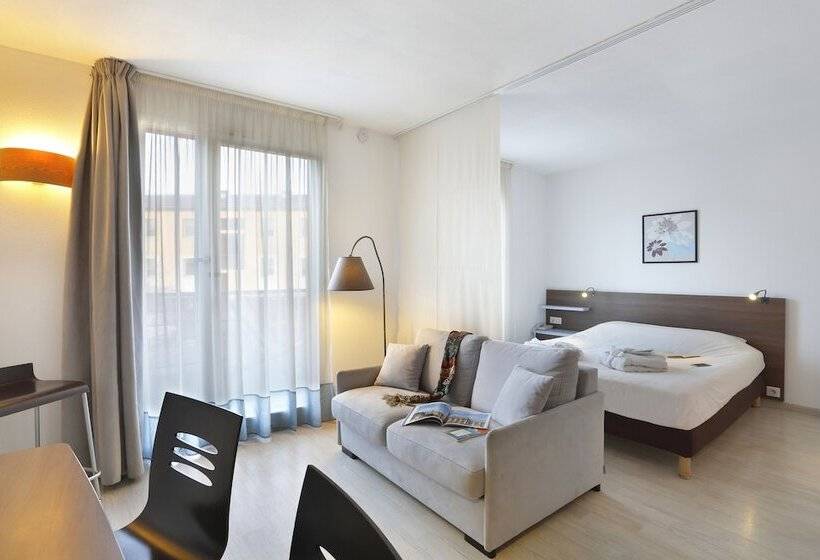 سوییت پرستیژ, Suite Home Apt Luberon
