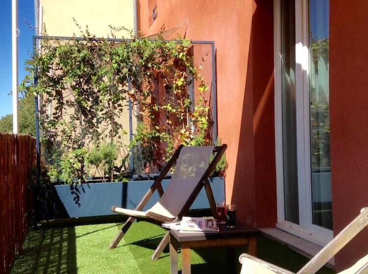 سوییت پرستیژ, Suite Home Apt Luberon