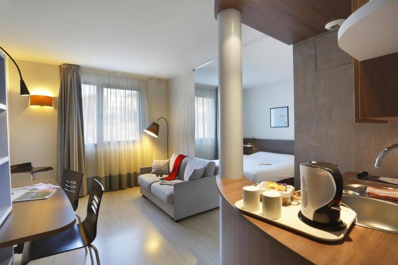 سوئیت راحتی, Suite Home Apt Luberon