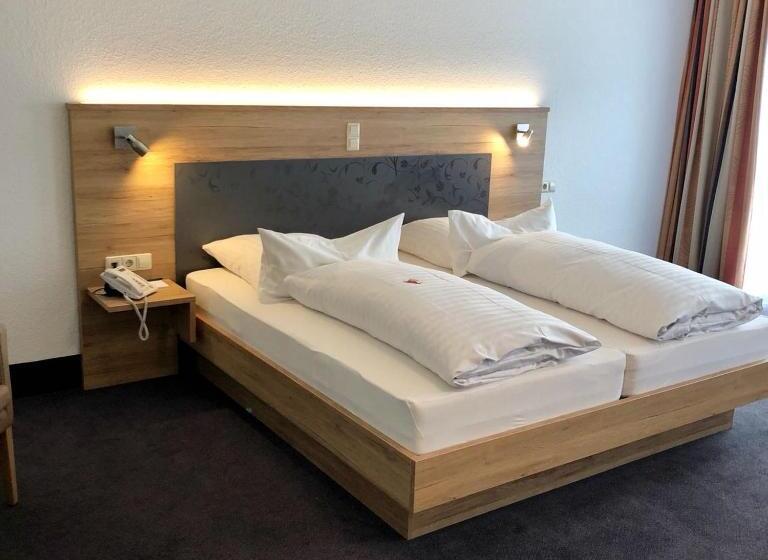 Номер Комфорт, Tiptop Hotel Hirt