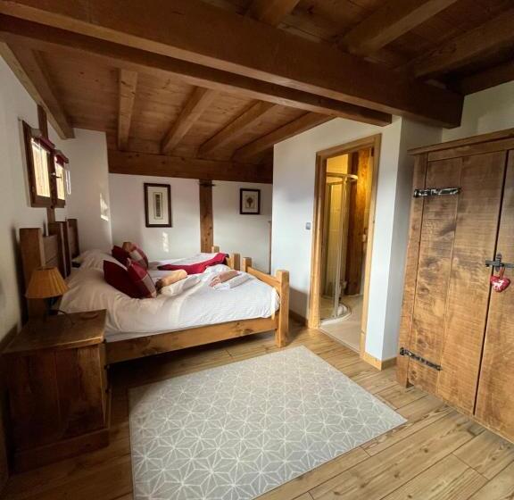 Номер Стандарт с Балконом, Chalet Le Pery