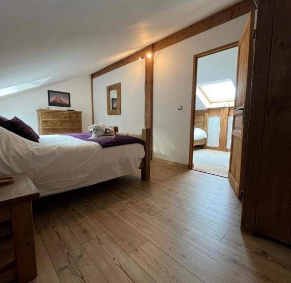 Четырехместный Номер Стандарт, Chalet Le Pery