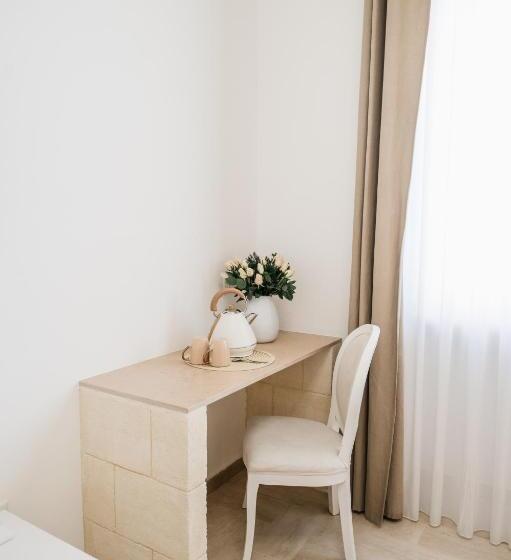 اتاق استاندارد با چشم‌انداز دریا, Aurelia Sea View