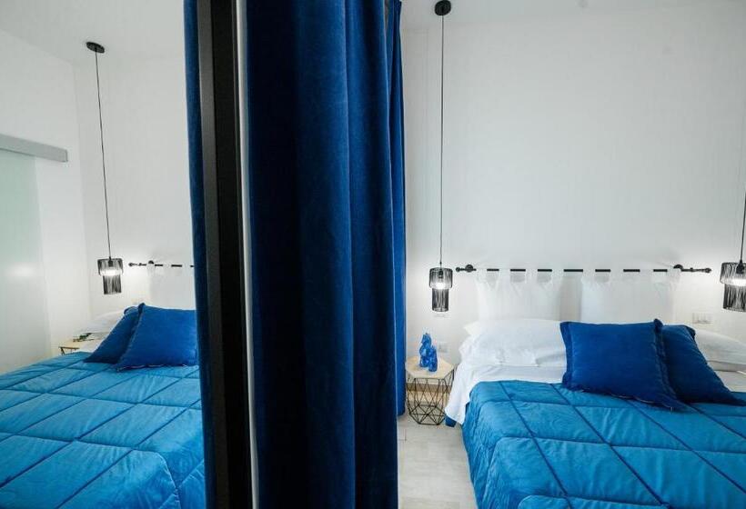 سوئیت جونیور با تراس, Aurelia Sea View