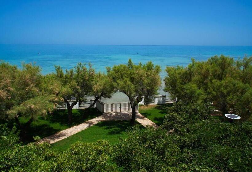 سوئیت جونیور با تراس, Aurelia Sea View