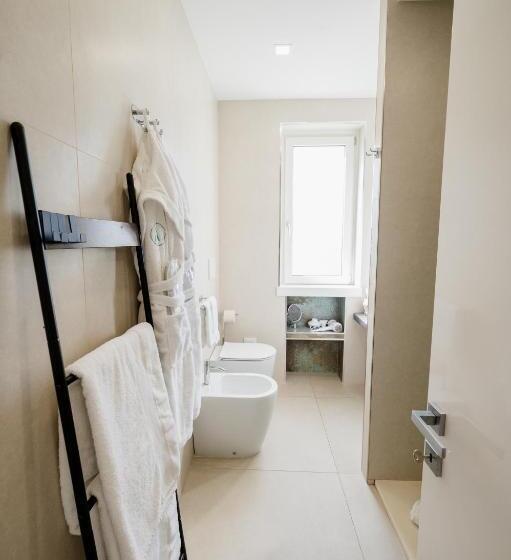 اتاق استاندارد چهارنفره با بالکن, Aurelia Sea View