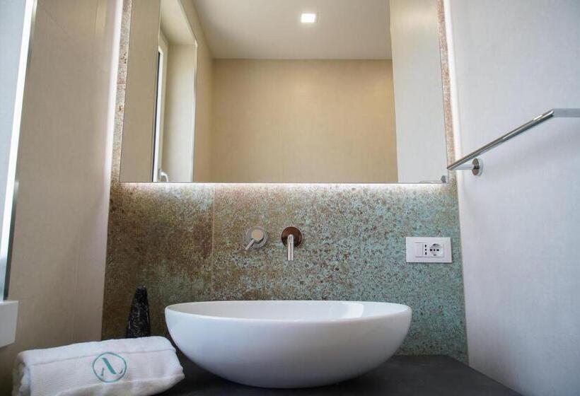 اتاق استاندارد چهارنفره با بالکن, Aurelia Sea View