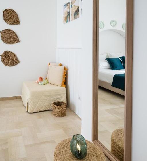 اتاق استاندارد چهارنفره با بالکن, Aurelia Sea View