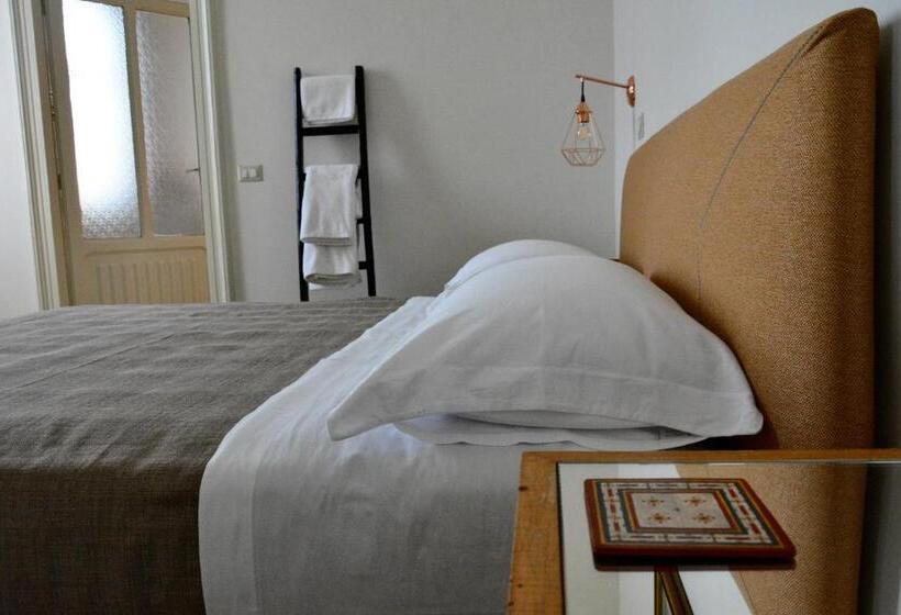 Люкс, Domus Aleria Deluxe Rooms