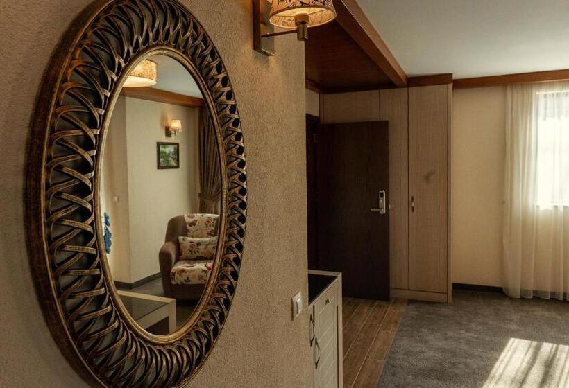 Апартаменты Superior 1 Спальня, Boutique Hotel Provence бутик хотел прованс