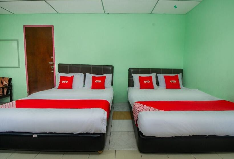 سوییت خانوادگی, Oyo 90124 Payang Puri Baru