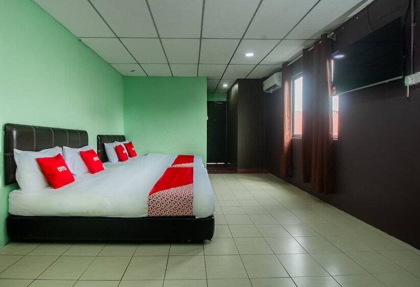 Family Suite, Oyo 90124 Payang Puri Baru