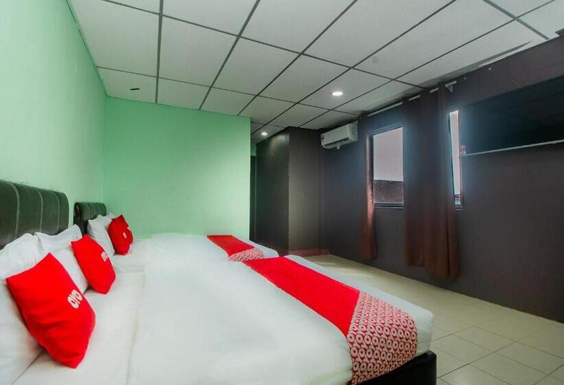 سوییت خانوادگی, Oyo 90124 Payang Puri Baru