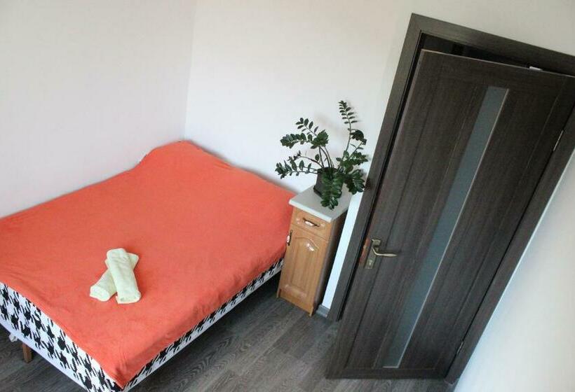 Номер Стандарт, Privatnyy Khostel