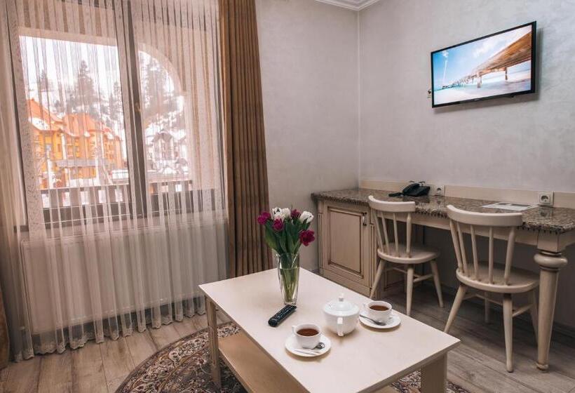 سوییت, Diamond Resort White
