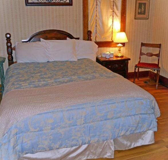 Люкс, Little River Inn Motel