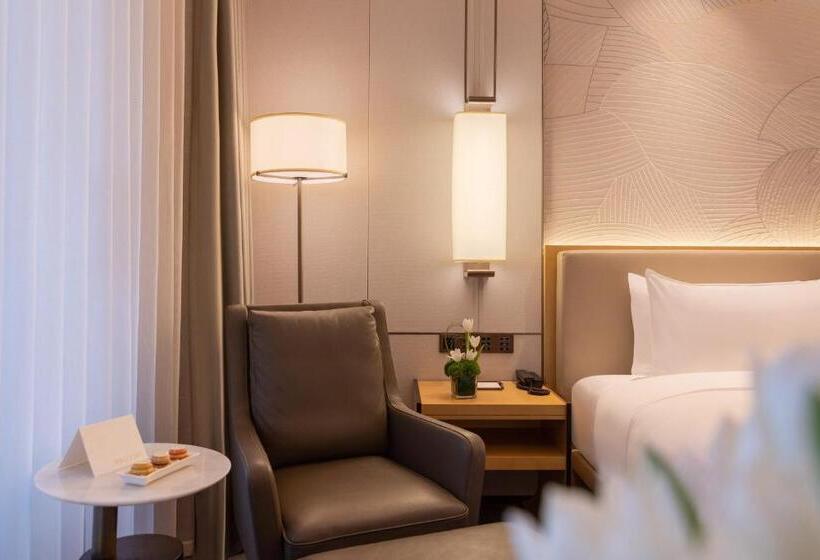 اتاق پریمیوم با چشم‌انداز باغ, Gran Melia Chengdu