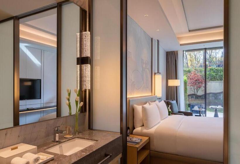 اتاق پرمیوم, Gran Melia Chengdu