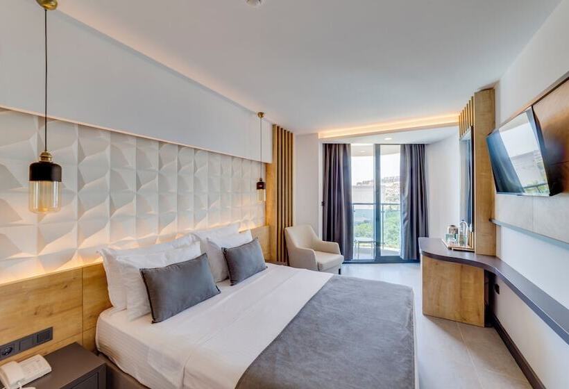 Номер Deluxe, Signature Blue Resort Kuşadası