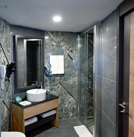 Полулюкс с Балконом, Signature Blue Resort Kuşadası