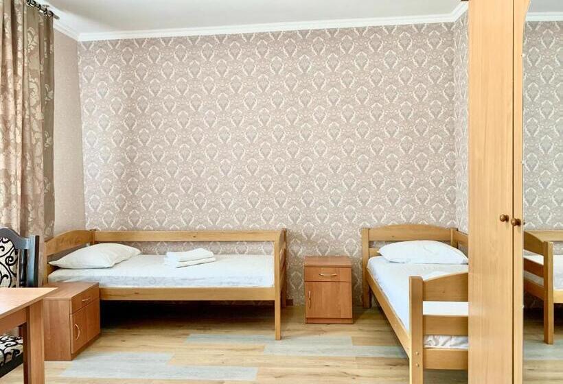 클래식 4인 룸, мини гостиница три коня