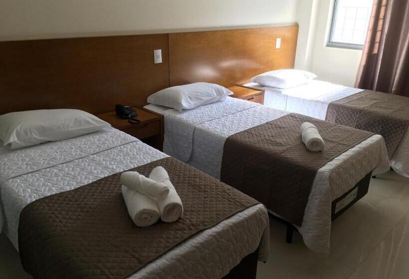 스탠다드 트리플 룸, Campos Altos Palace