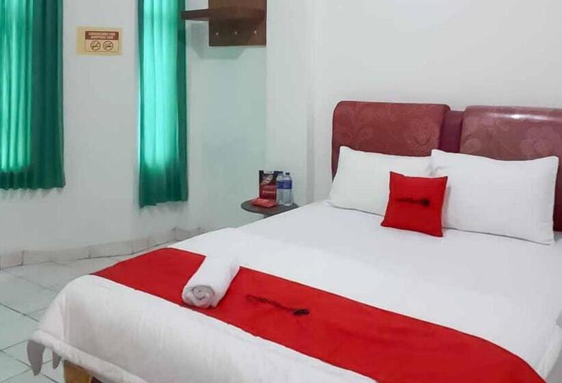 Номер Deluxe, Reddoorz Near Lampung Walk 2