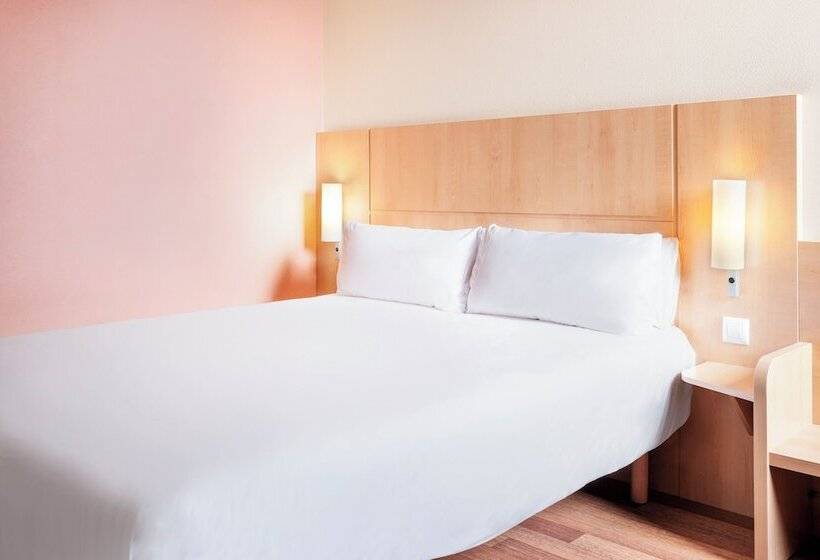 اتاق استاندارد, B&b Hotel Barcelona Mataro