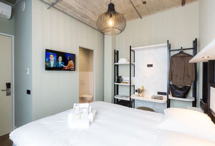 Номер Комфорт, Boutique Hotel Lumiere