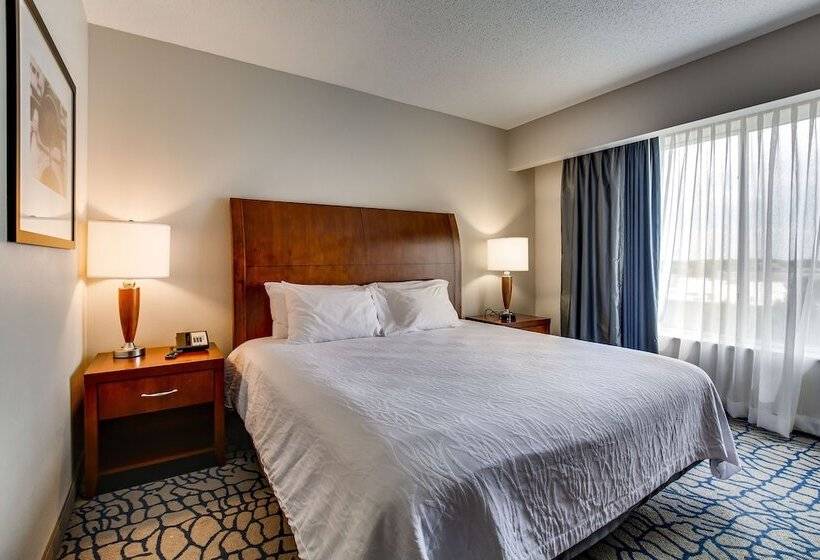 سوییت اجرایی, Hilton Garden Inn Louisville/northeast