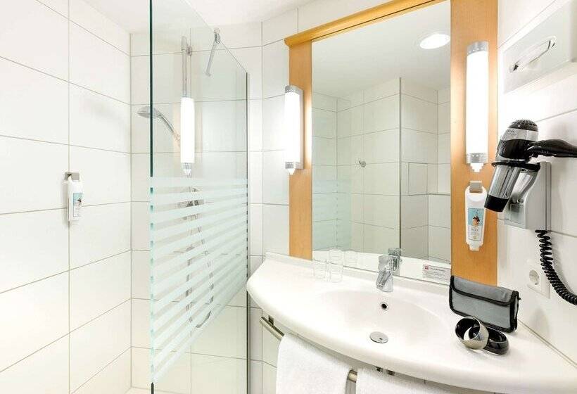 스탠다드 룸, Ibis Konstanz