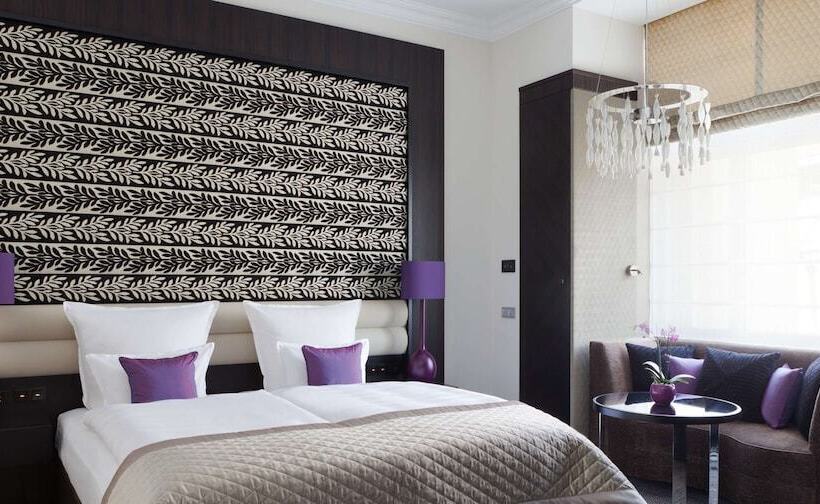 Номер Deluxe, Steigenberger Icon Grandhotel Handelshof Leipzig