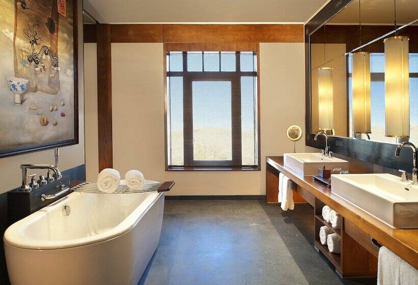 اتاق پرمیوم, The St. Regis Lhasa Resort