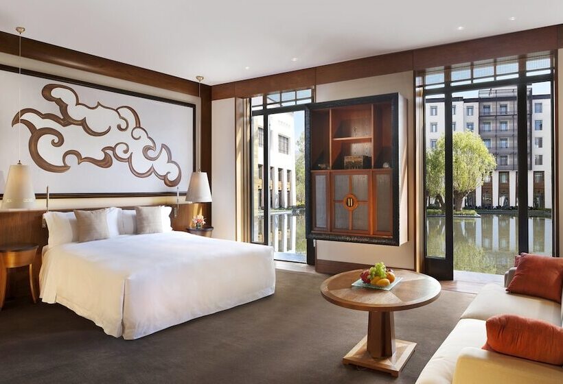 اتاق پرمیوم, The St. Regis Lhasa Resort
