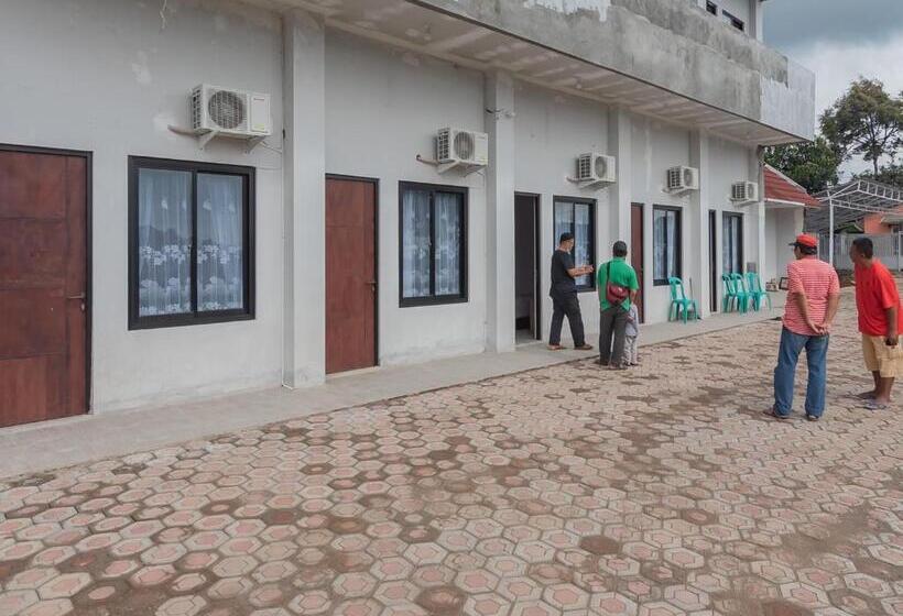 Номер Стандарт, Reddoorz Syariah Near Wisata Situ Gunung Sukabumi