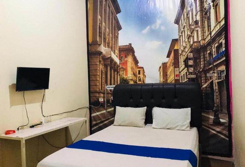 디럭스 룸, The One Hotel Gorontalo Mitra Reddoorz