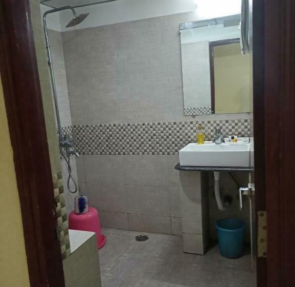 Номер Deluxe, Jmd International Katihar