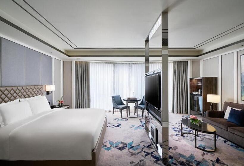 اتاق استاندارد با تخت بزرگ برای معلولان, Okura Manila
