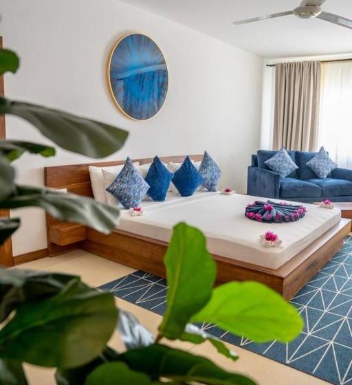 豪华海景房带阳台, Imara Beach Resort