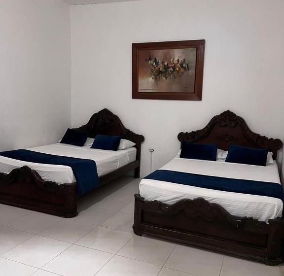Quarto Familiar, Curazao Hotel  Centro Histórico
