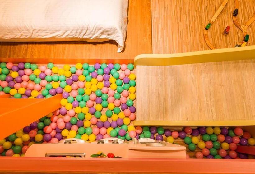 اتاق خانوادگی, 閣樂親子旅宿kids Fun
