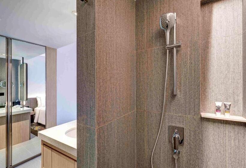 اتاق لوکس, Mercure Kuala Lumpur Glenmarie