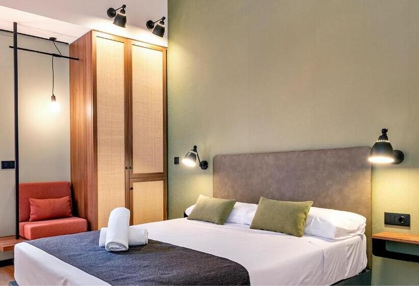 Suite with Terrace, Orangine