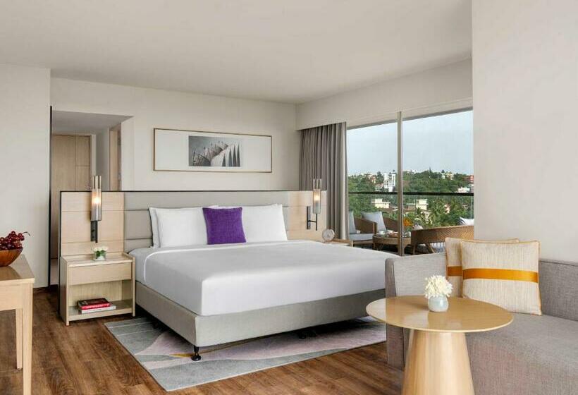 اتاق اجرایی, Vivanta Goa, Miramar